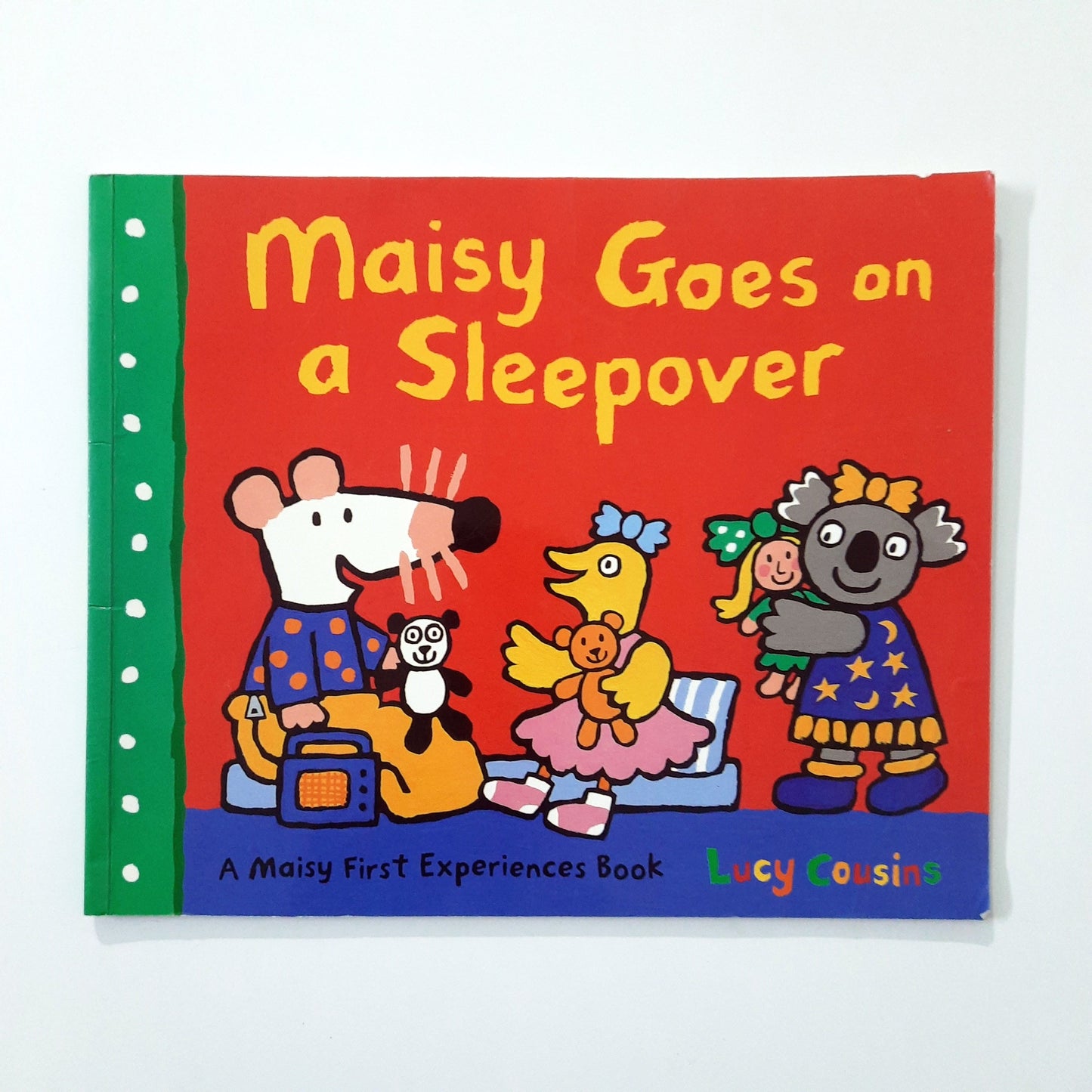 Maisy Goes on a Sleepover