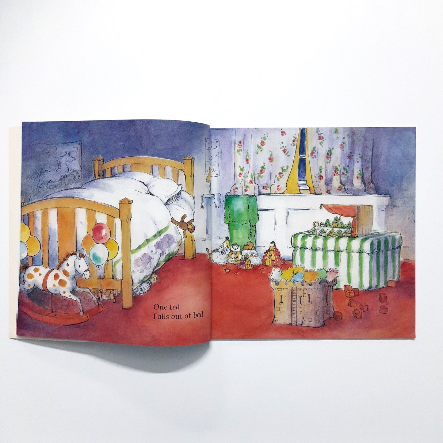 One Ted Falls Out of Bed - Julia Donaldson